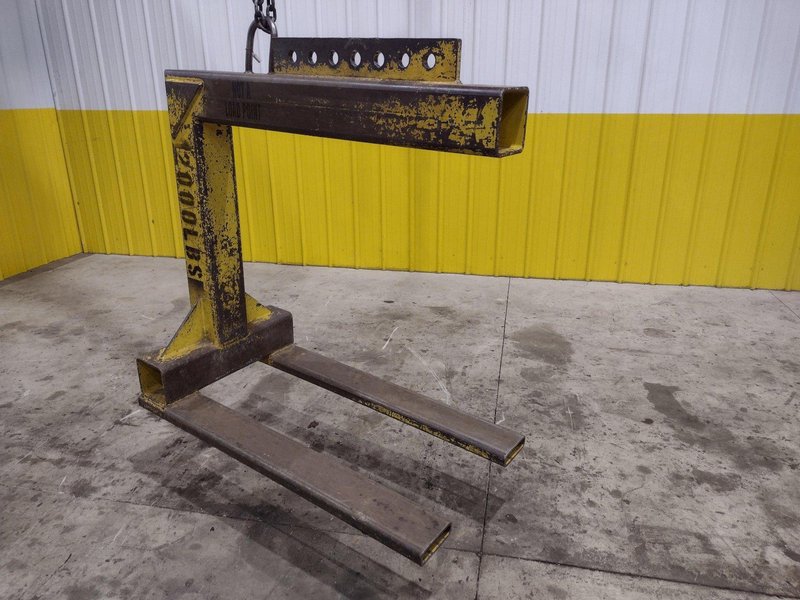 2,000 LB x 42&quot; x 36&quot; NATIONAL IND PALLET LIFTER CRANE ATTACHEMENT: STOCK #22368