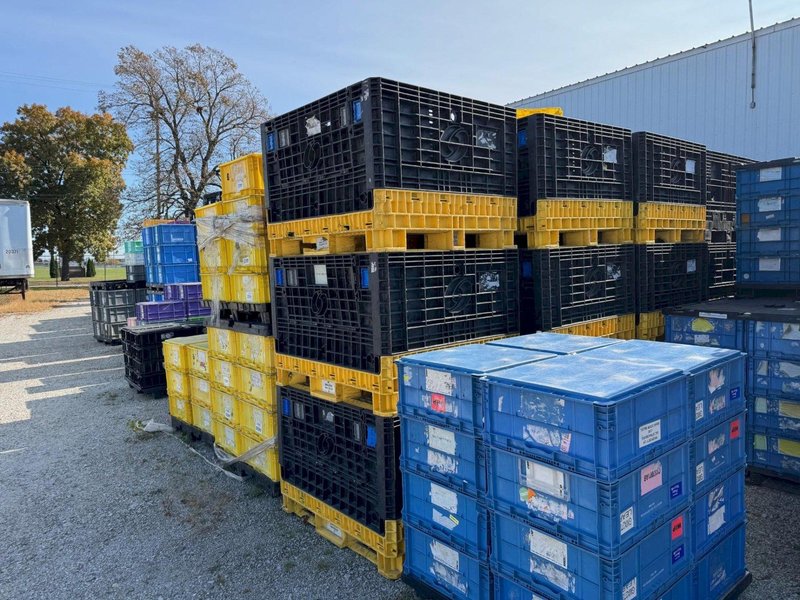 48 x 45 x 42– 2,500 LBS. COLLAPSIBLE BULK PLASTIC CONTAINERS (QTY 10)