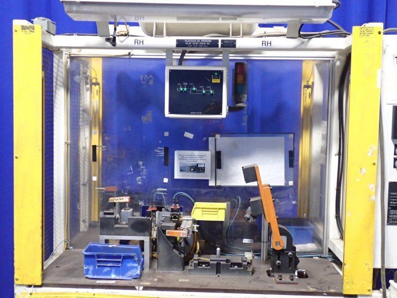 HS TECHNOLOGIES ASSEMBLY STATION  -  QUAD CAB REAR SCUFF