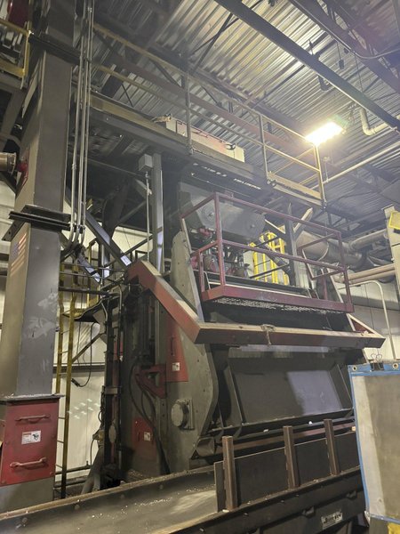 34 CU FT BLAST CLEANING TECHNOLOGIES MODEL #M-34 TUMBLE BLAST MACHINE: YOBRO #23908