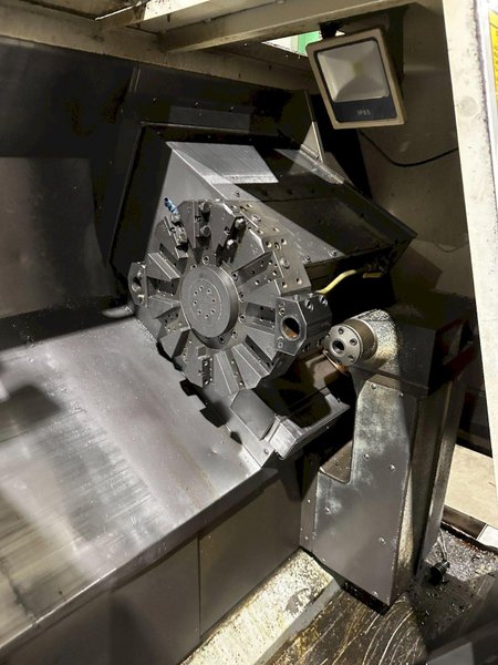 2005 HAAS SL-30T CNC LATHE WITH HENNING CHIP CONVEYOR USED