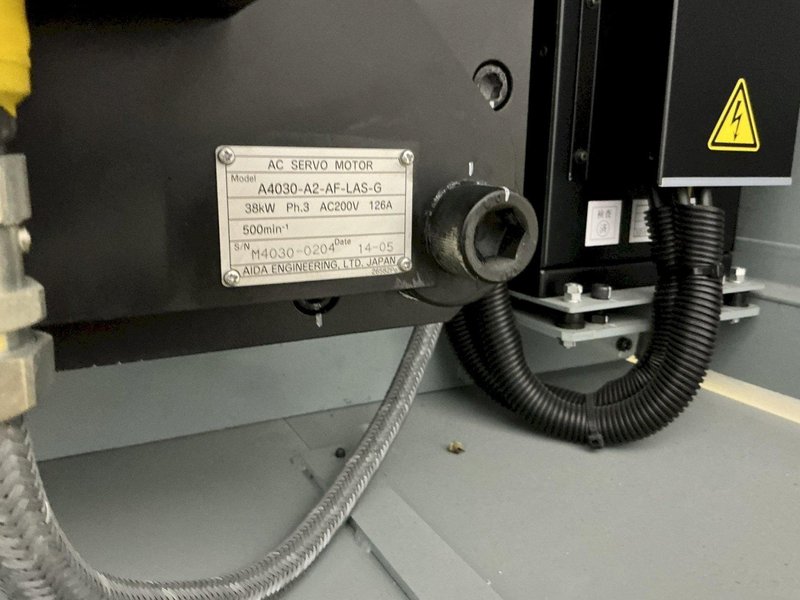 88 TON AIDA MODEL #DSF-N1-800 GAP FRAME PRESS 6.3” STROKE &amp; PA SERVO COIL FEED LINE: YOBRO #25102