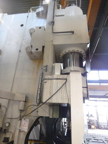 GWF - Heavy Duty - 4000 ton x 16 200 mm CNC
