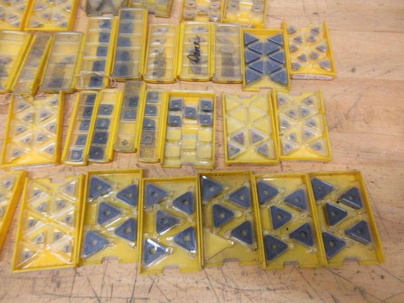 Kennametal Carbide Turning Inserts, Many Types, Facing, Boring, Parting, Grooving- Auction Item