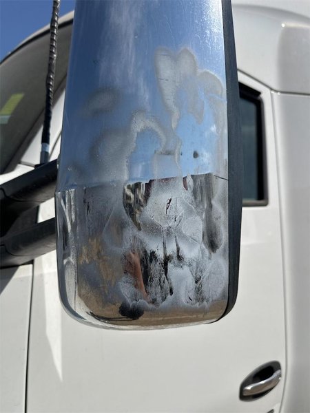 2022 Kenworth T680 1XKYD49X5NJ499897