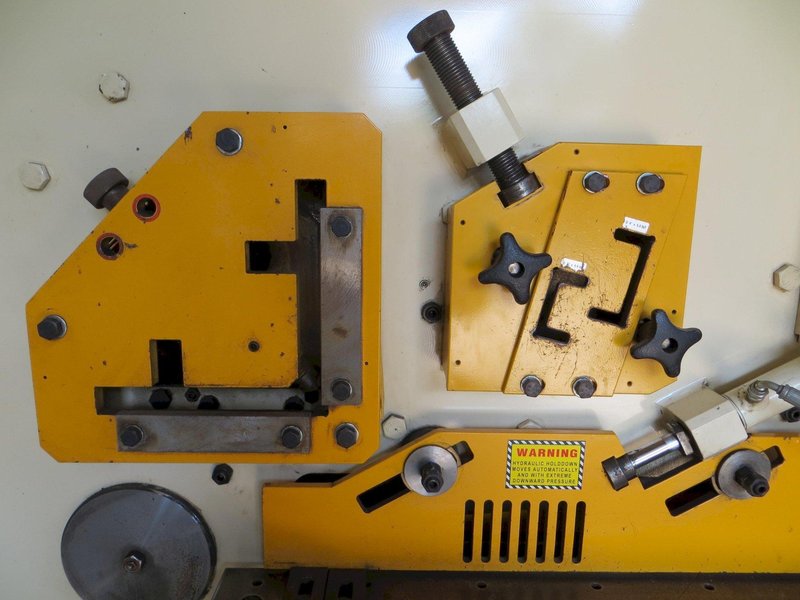 185 Ton Geka Hydraulic Ironworker Model 165S