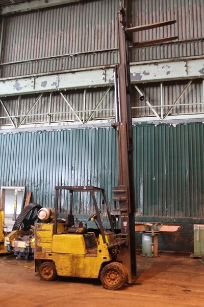 10,000 LBS CLARK PROPANE FORKLIFT: STOCK #56130