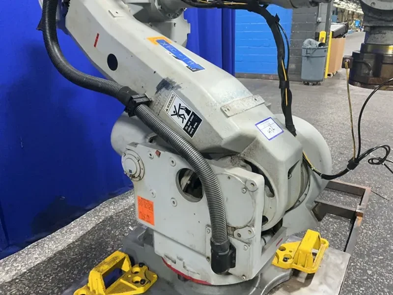 MOTOMAN ROBOT  -  UP165