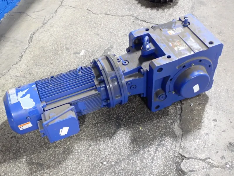 SUMITOMO DRIVE TECHNOLOGIES 15 HP GEAR DRVE   -  LHYMS15-4D165B-Y1
