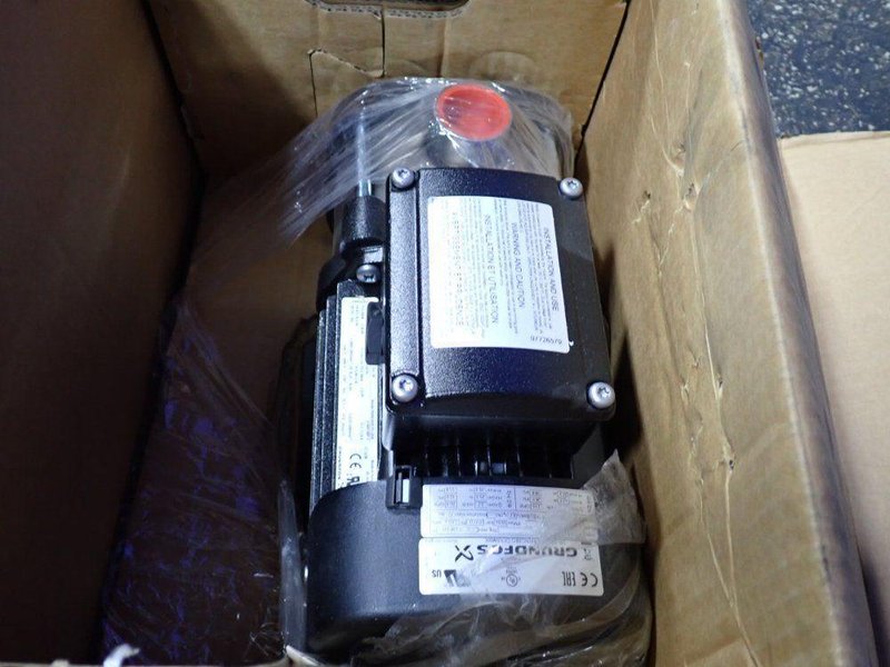 GRUNDFOS 55.8 PSI CENTRIFUGAL PUMP  -  CM3-3 A-R-I-E-AQQE J-A-A-N