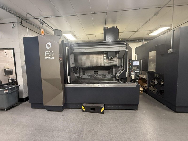 Makino F9 CNC Vertical Machining Center For Sale - 2015