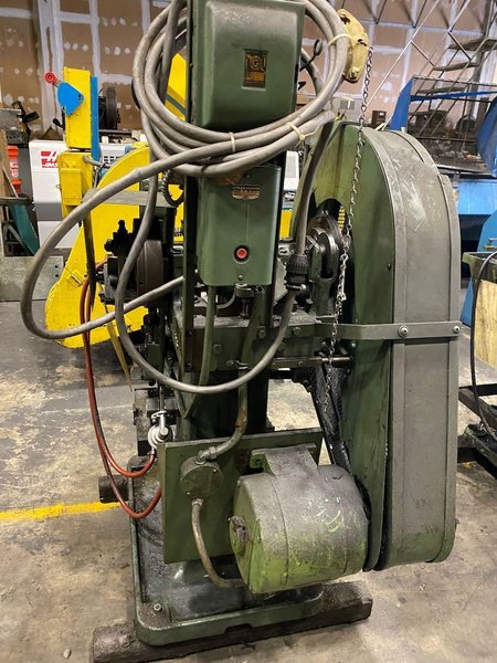 1/8&quot; Waterbury Farrel Model #0 Two Die Four Blow Cold Header