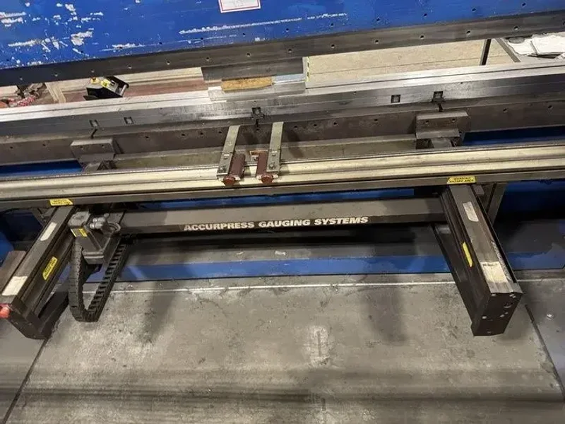 2005 Accurpress 7400-14 CNC Hydraulic Press Brake (#5909)