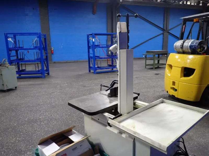 JET 18" X 30" VERTICAL SELF-FEED BAND SAW   -  VSF-14-1
