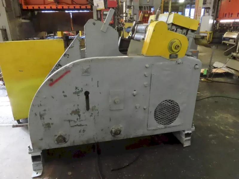 4,000 LBS X 18" LITTELL MODEL #CC40 COIL CRADLE STRAIGHTENER: YOBRO #24883