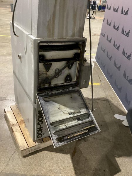 UNITED AIR SPECIALISTS SHN-20-H MIST COLLECTOR USED