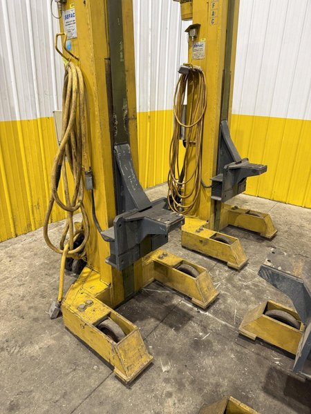 (4) 15 TON SEFAC MODEL #M120BF2000 MOBILE RAIL CAR / LOCOMOTIVE JACK LIFTS, 120,000 LBS TOTAL: YOBRO #23868