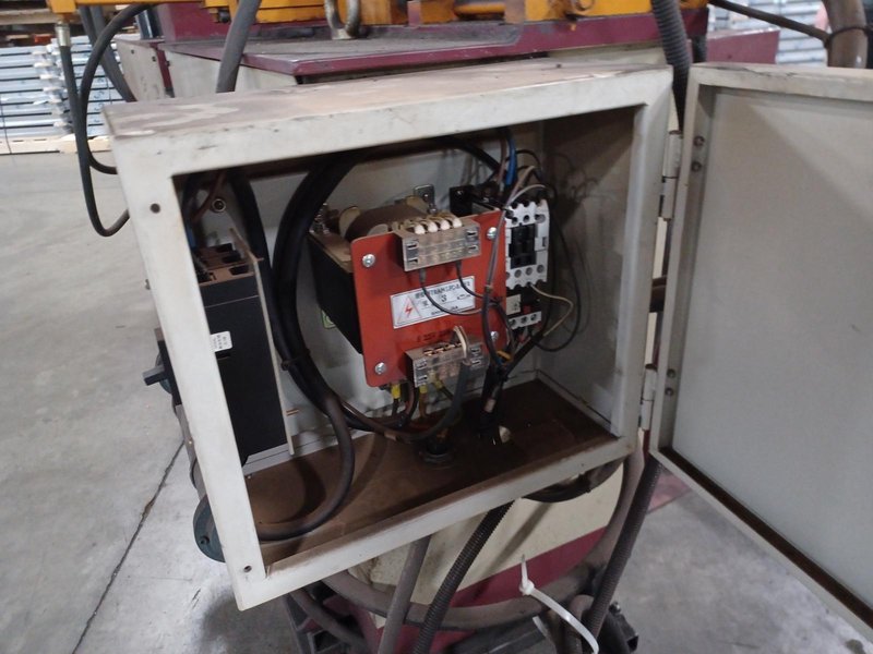 YLM CR C38A Tube End Former with 6" Stroke and Misc Dies