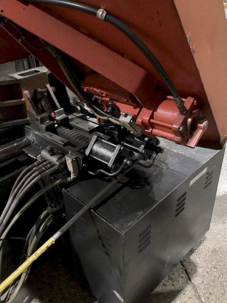 AMADA HA-400 HORIZONTAL BANDSAW USED
