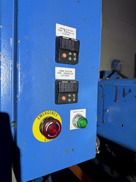 3,000 PSI LEADER ENGINEERING FABRICATION HEAT PRESS. STOCK #0431926