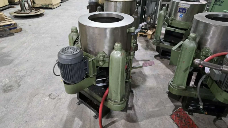 HSIN DER 25LB Capacity STM-20 Parts Centrifuge - 3 of 6