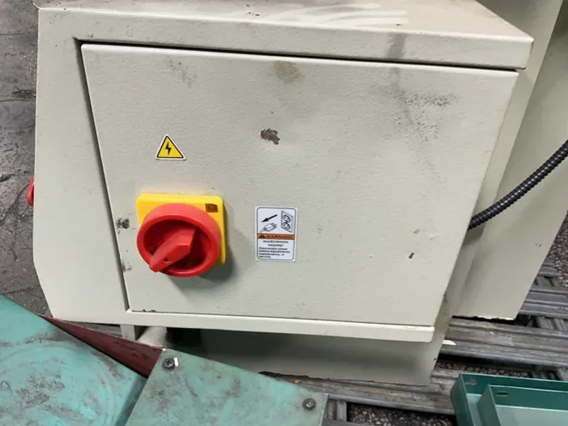 G3155 - Fabricating Equipment