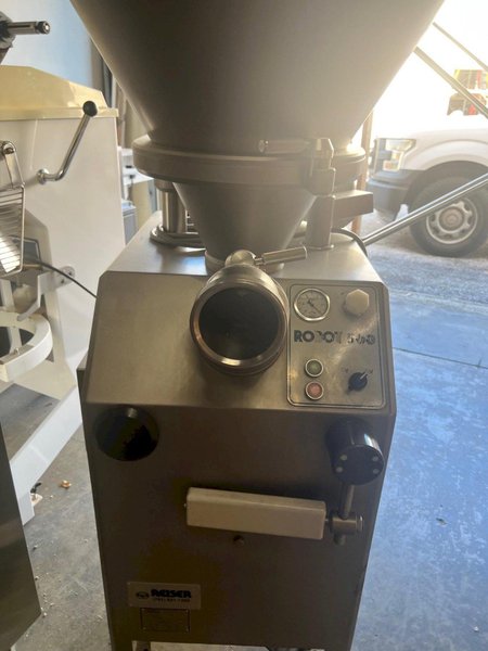 Reiser Vemag R 500 Extruder – Vacuum Filler with Double Screw