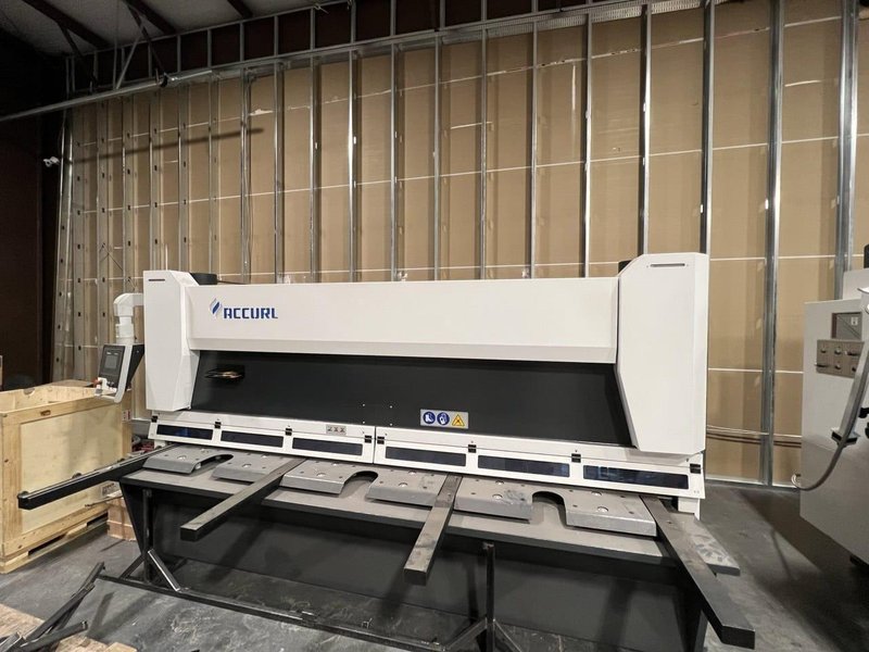 1/4″ x 10′ Accurl MasterCut Guillotine Shear, 2022 – Light Curtain, Backgauge