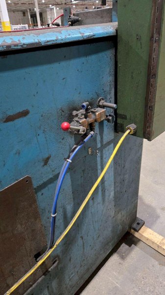 LUBOW WIRE STRAIGHTENER/CUTOFF MACHINE USED