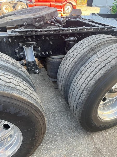 2022 Volvo VNL64T760 4V4NC9EH1NN312990