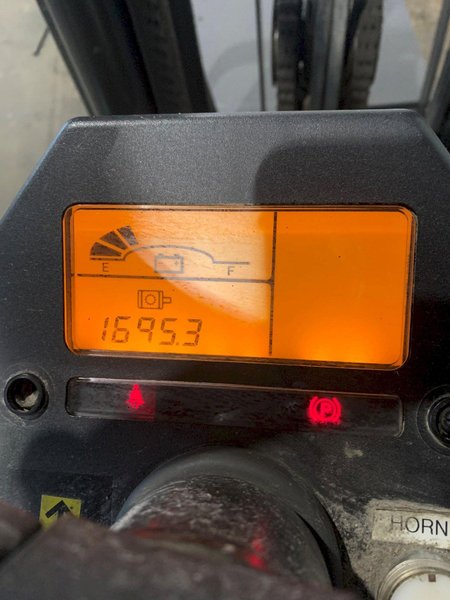 4,450 LB. MITSUBISHI MODEL FBC25N-AC ELECTRIC FORKLIFT. STOCK # 1162923.