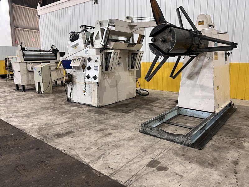20,000 LBS X 54&quot; X .125&quot; CWP COIL SERVO FEED LINE, REEL, STRAIGHTENER, FEEDER, THREADING TABLE: STOCK #21083