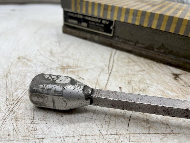 18&quot; x 6&quot; WALKER HAGOU BV MODEL 20 NR. 1085 MAGNETIC GRINDING CHUCK: STOCK #16298