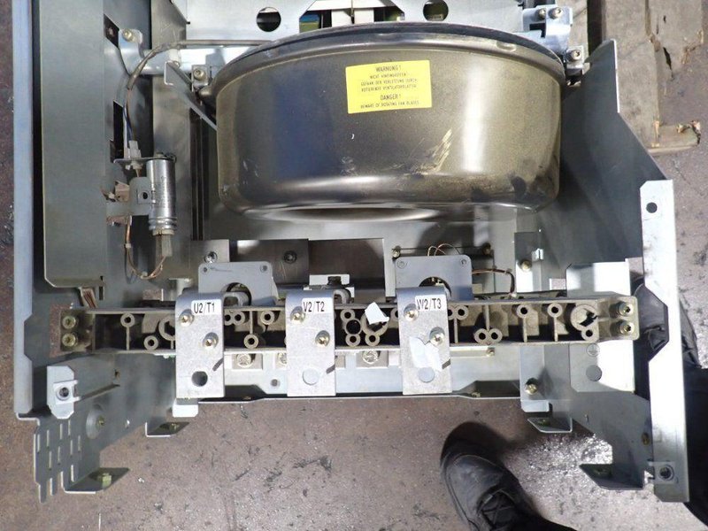 SIEMENS AC DRIVE  -  6SE7032-1EG20-Z