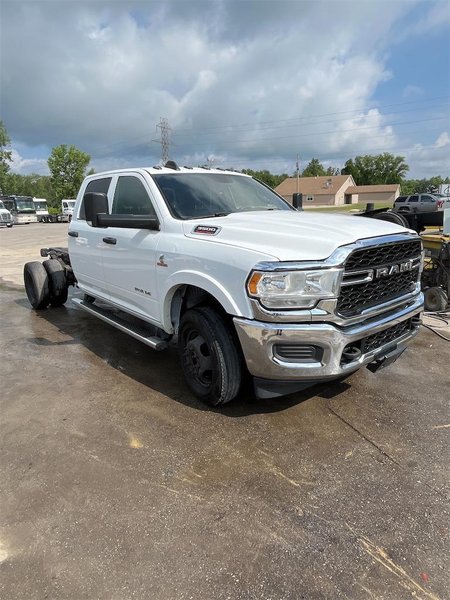 2022 Dodge RAM 3500 Crew Cab 3C7WRTCL2NG142122
