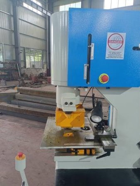 New Ficom H-90 Hydraulic Ironworker (#5891)