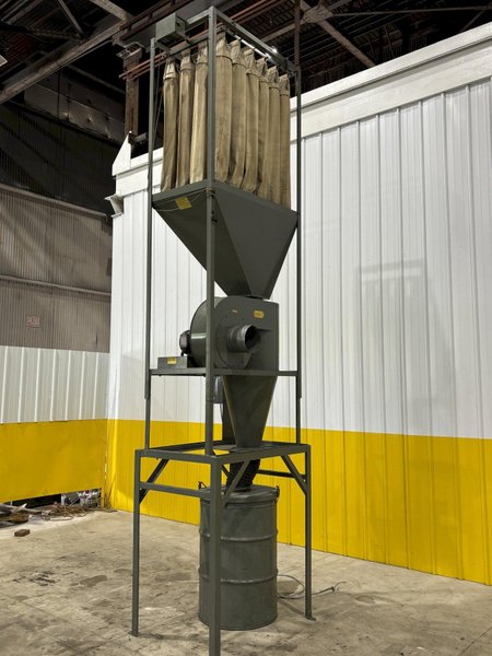 700 CFM AGET MODEL #DUSTKOP 20T31-D1 BAG HOUSE TYPE DUST COLLECTOR: STOCK #21037