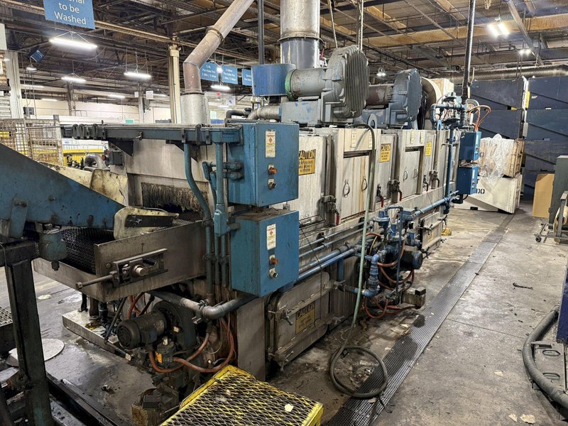 24" WIDE BELT CAE RANSOHOFF 3-STAGE STAINLESS STEEL BELT CONVEYOR PARTS WASHER, WITH RUST INHIBITOR APPLICATION: YOBRO #25378