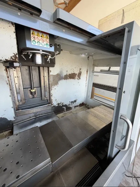 2018 HAAS VF-4SS | Machining Centers, Vertical
