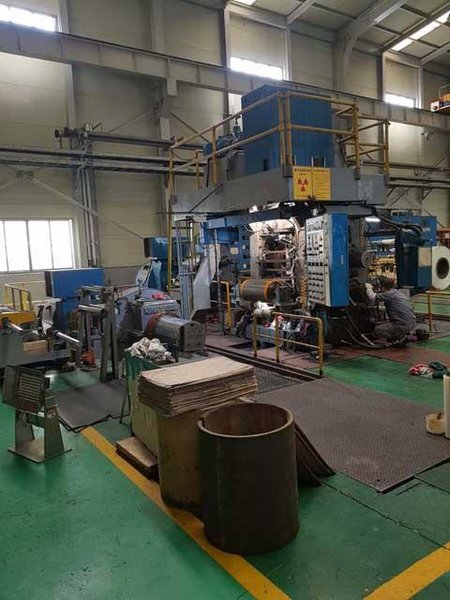 22&quot; (558mm) X 33&quot; (838mm) 2 HI TEMPER PASS MILL (13353)