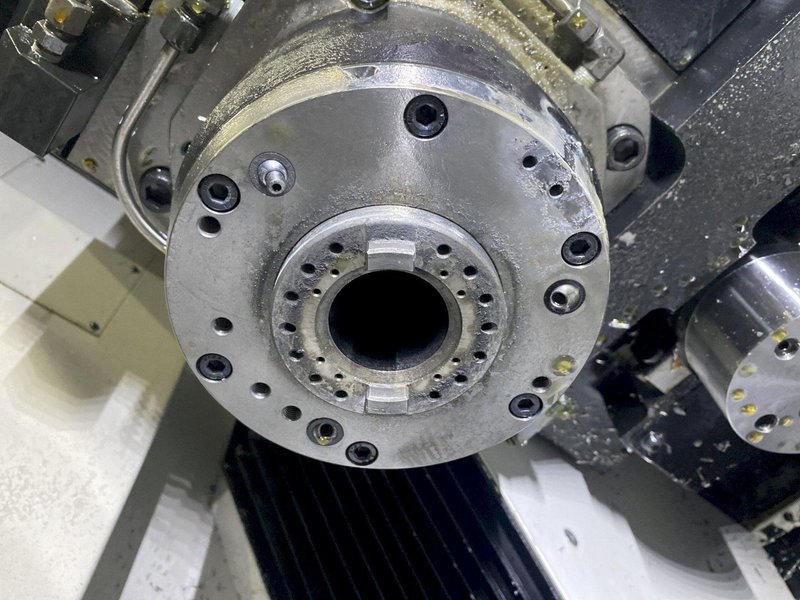 Mazak VC-500A/5X 5 Axis CNC Vertical Machining Center – 2019 Mill