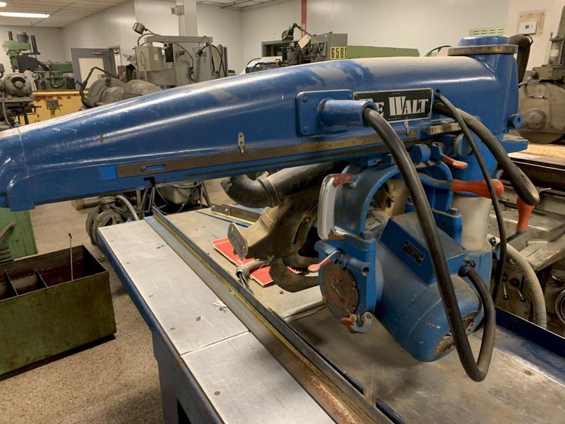 Dewalt Model GE-66 Radial Arm Saw