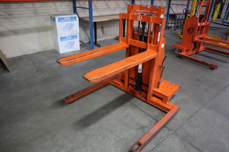 Presto WPS5036-20 Electric Stacker Lift Truck, 2,000# Cap, 36" Lift Height, 42" Forks, 50" Between Outriggers, 12 Volt Battery and Charger- Auction Item