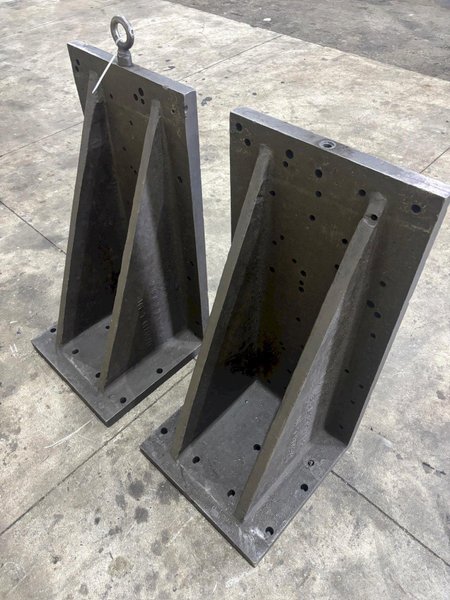 (2) 18&quot; X 18&quot; X 36&quot; X ANGLE PLATES:YOBRO #24037