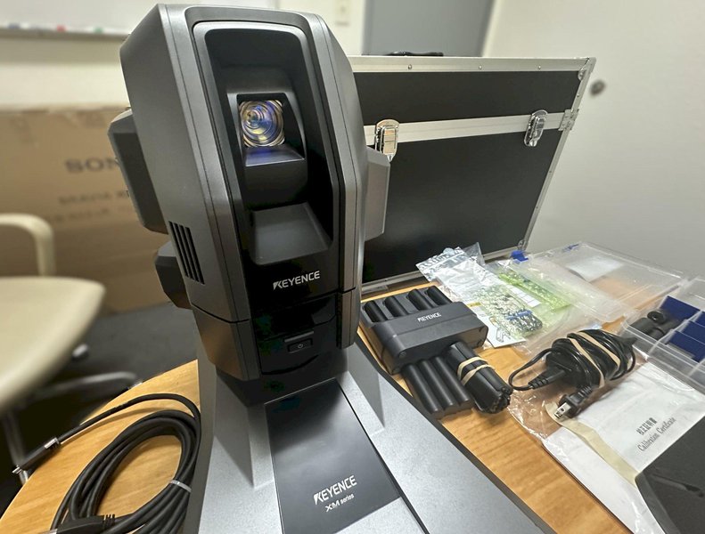 KEYENCE XM-5000 Coordinate Measuring System