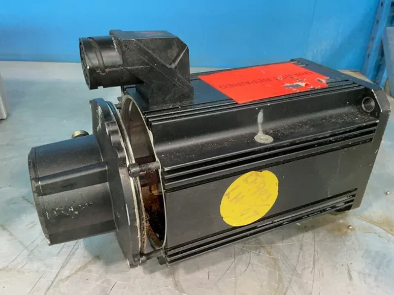 Indramat  Permanent Magnet Motor  - Mhd112b-058-p70bn