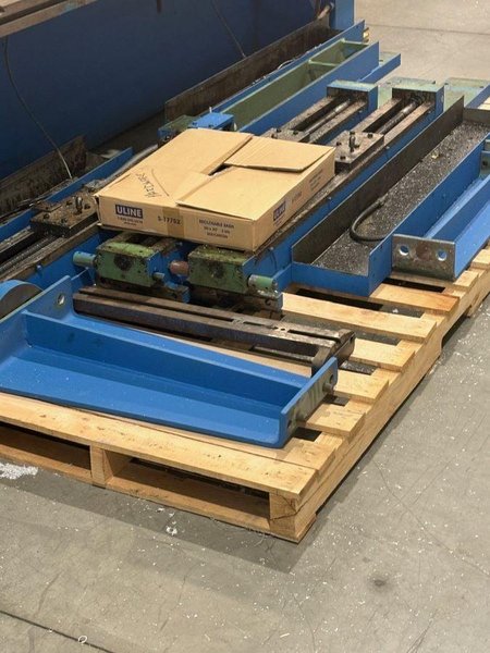 2000 Cincinnati 1810G Mechanical Shear (#5672)