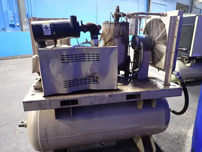 CURTIS 77" X 23" AIR COMPRESSOR  -  RS25A A-E B101