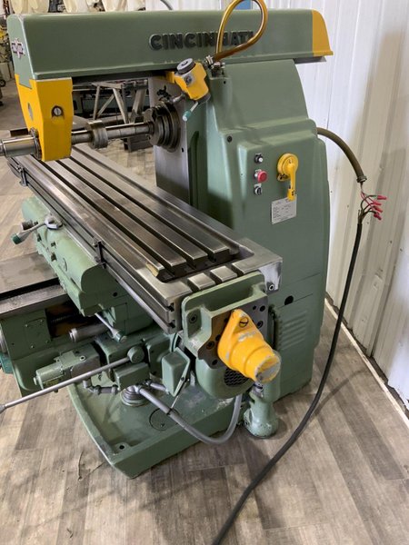 205-12 CINCINNATI CINEL 60 UNIVERSAL HORIZONTAL MILLING MACHINE: STOCK #81258