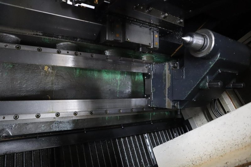 Doosan Lynx 300M CNC Turning Center with Live Milling, 12 Station Turret, 10&quot; 3-Jaw Chuck, Tailstock, Tool Presetter, Parts Catcher, Chip Conveyor- Auction Item